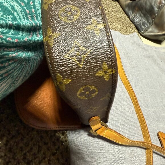 Louis Vuitton St. Cloud MM - Picture 5 of 10